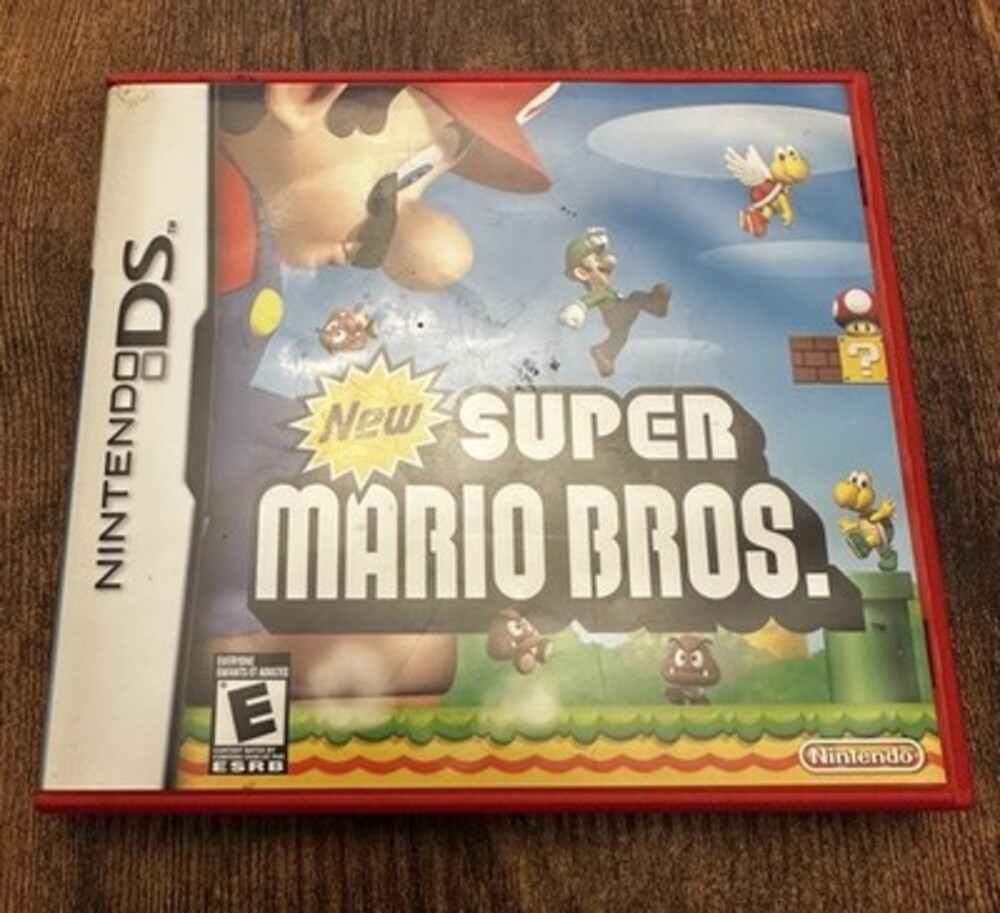 Super Mario Bros. Nintendo DS Empty Game Case with Instruction Booklet